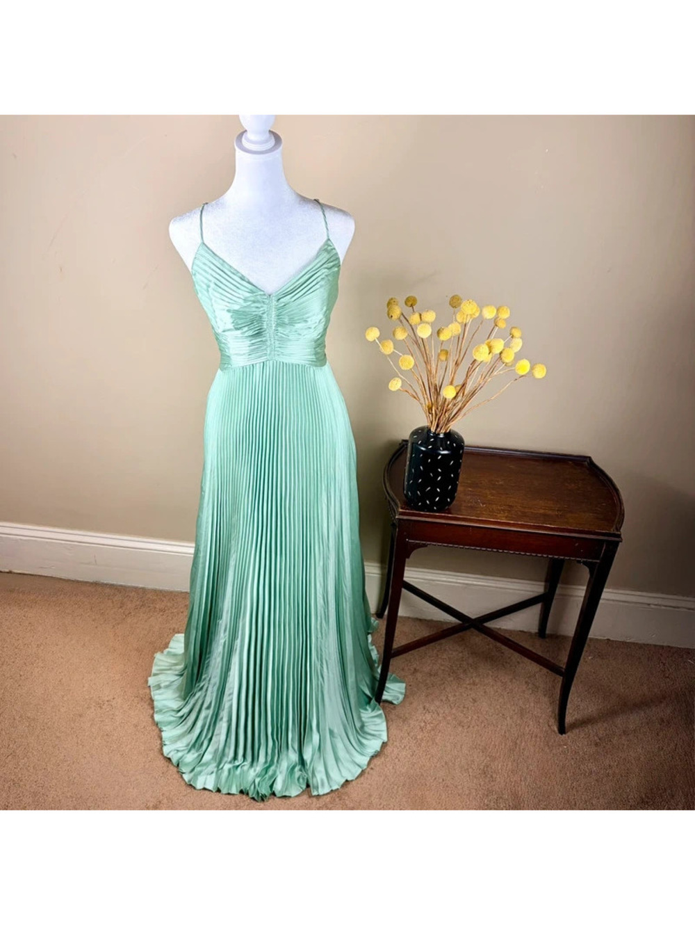 White House Black Market WHBM Satin Pleated Maxi Dress Size 10 Retro Feminine